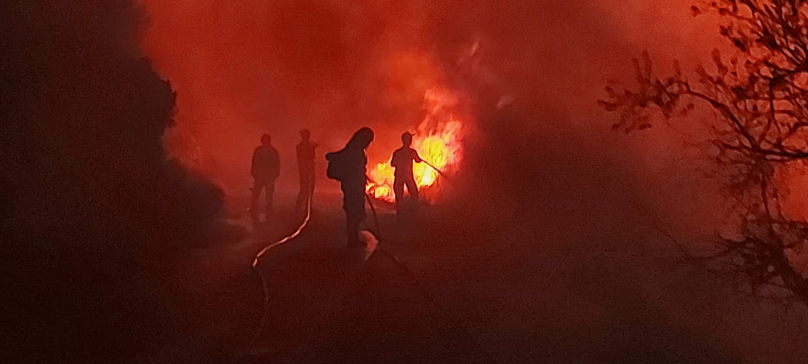 Creada la plataforma en defensa de los afectados por el incendio ocurrido en Almuñécar el pasado agosto